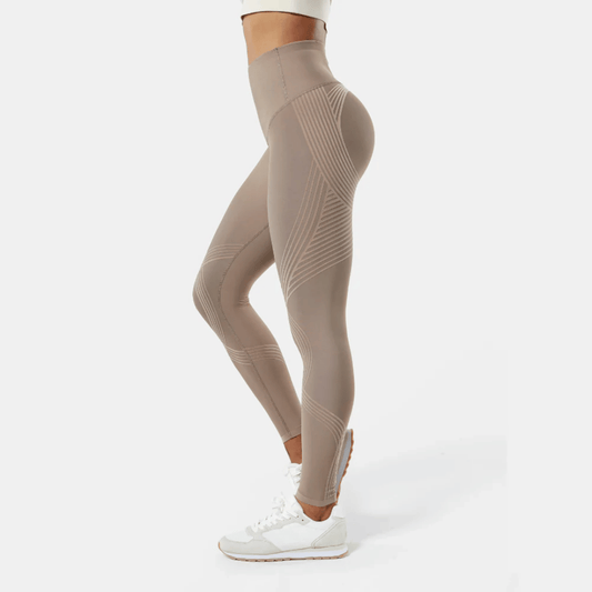 No cellulite leggings: how to choose the right pair for smooth looking legs