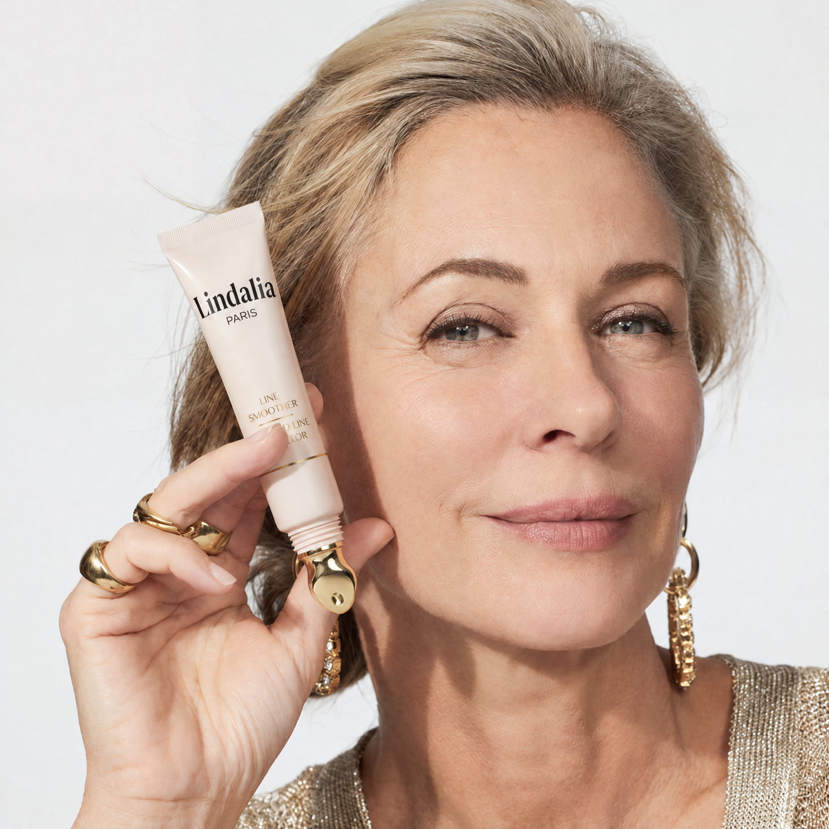 Lindalia Instant Line Smoother